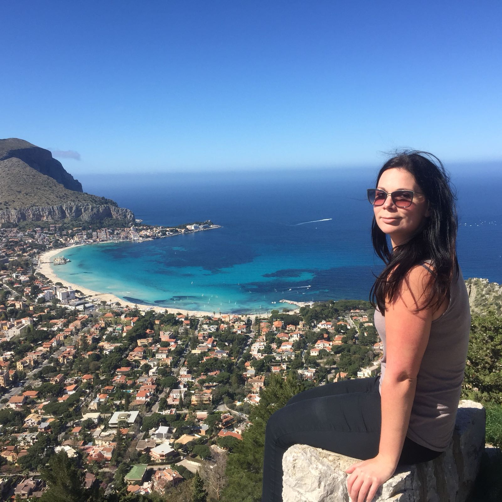 “Palermo e la sua realtà interculturale, il più bel ricordo che porterò a casa”. Leggi l’esperienza di Emelyne, volontaria del progetto ACT – Youth in Movement