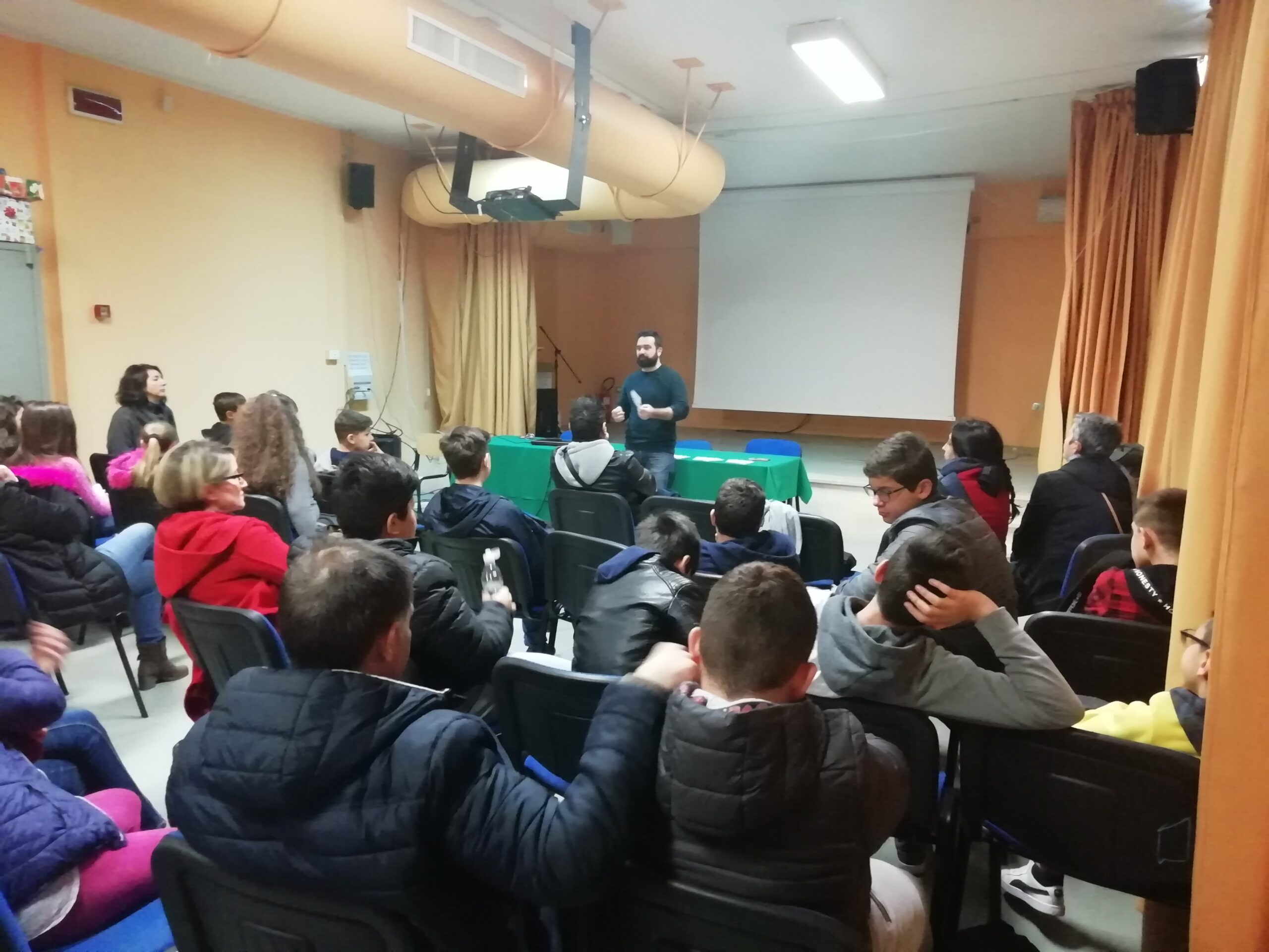 Promuovere i diritti e l’autonomia della donna, allo Zen è partito Di Pari Passo