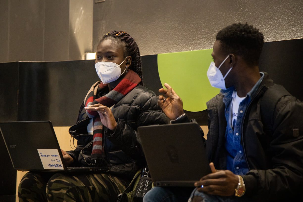 Il primo ciclo di workshop di DARE - Digital Awareness for Resilience Experiences